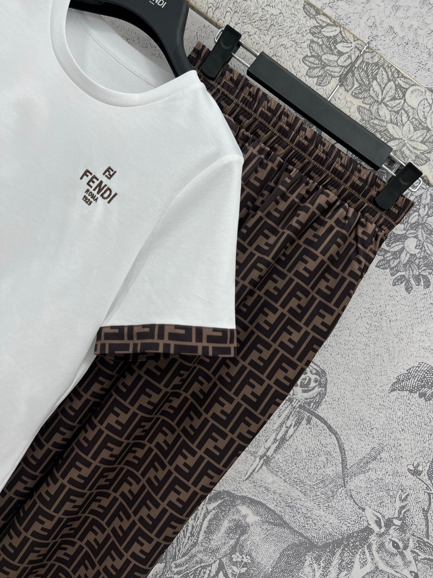 Fendi 25 Suit White Brown Cotton
