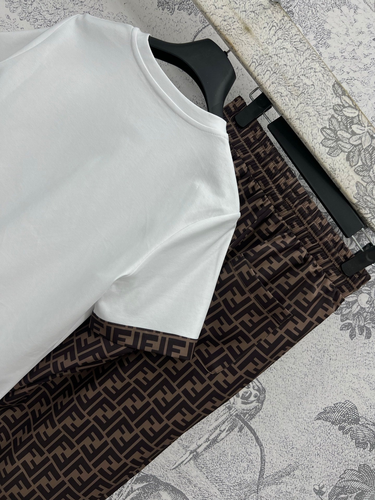 Fendi 25 Suit White Brown Cotton