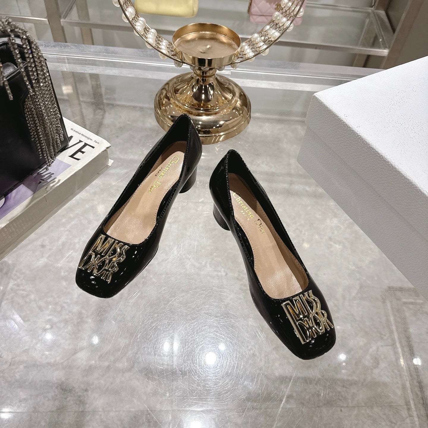 CD 25  Pump Heel Height 3cm Black Patent Leather 393413