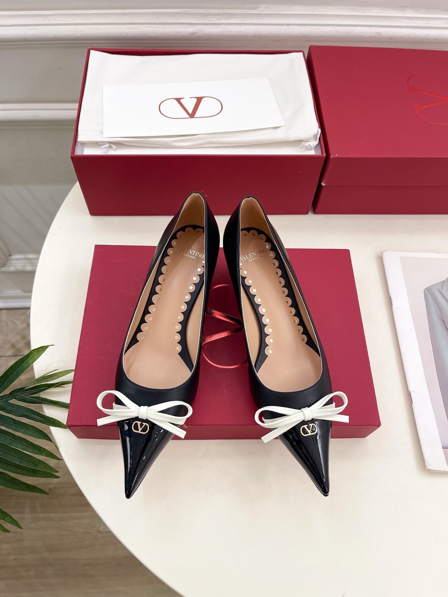 VT 25 Bepointy Pump 4.5cm Black Lambskin 325525