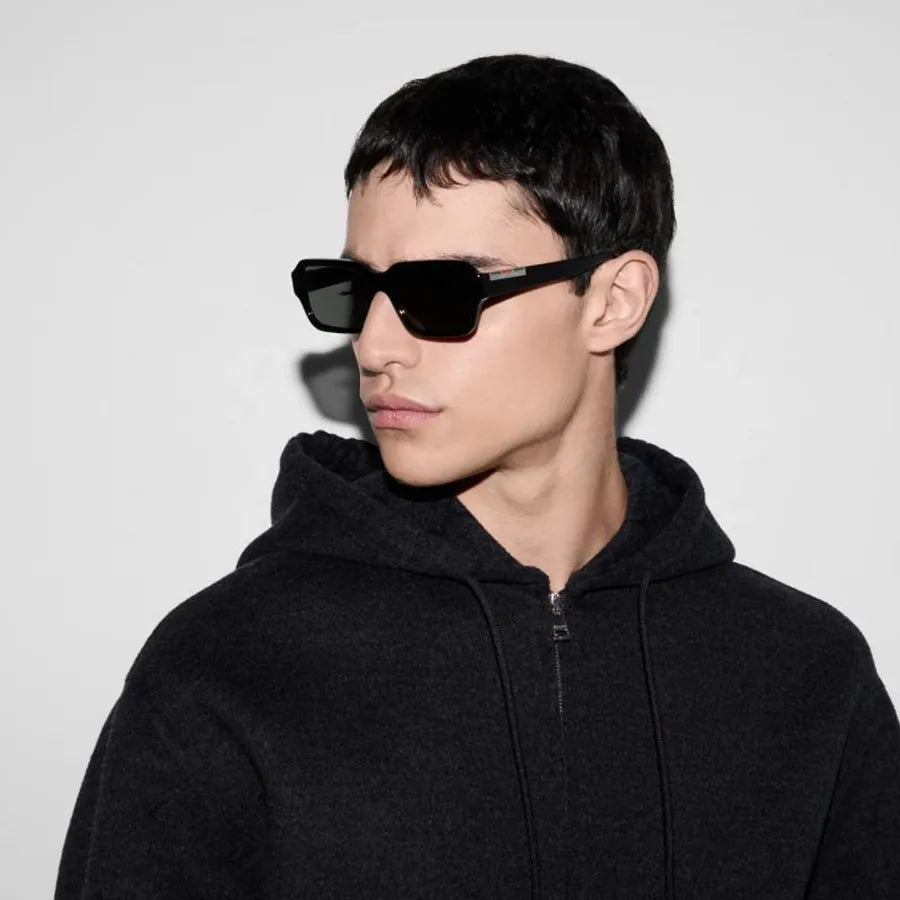 Gucci Sunglasses 679444