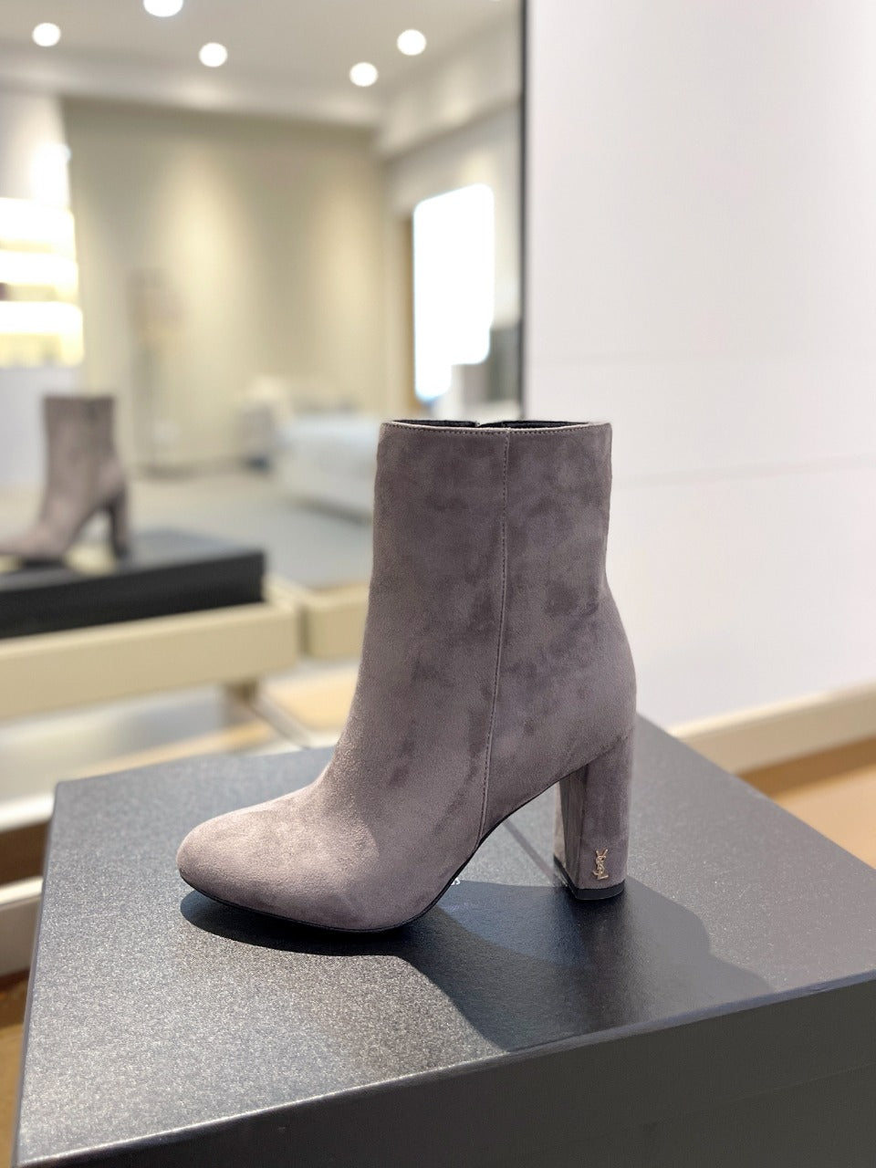 SL HONORÃ‰ BOOTIES GRAY SUEDE