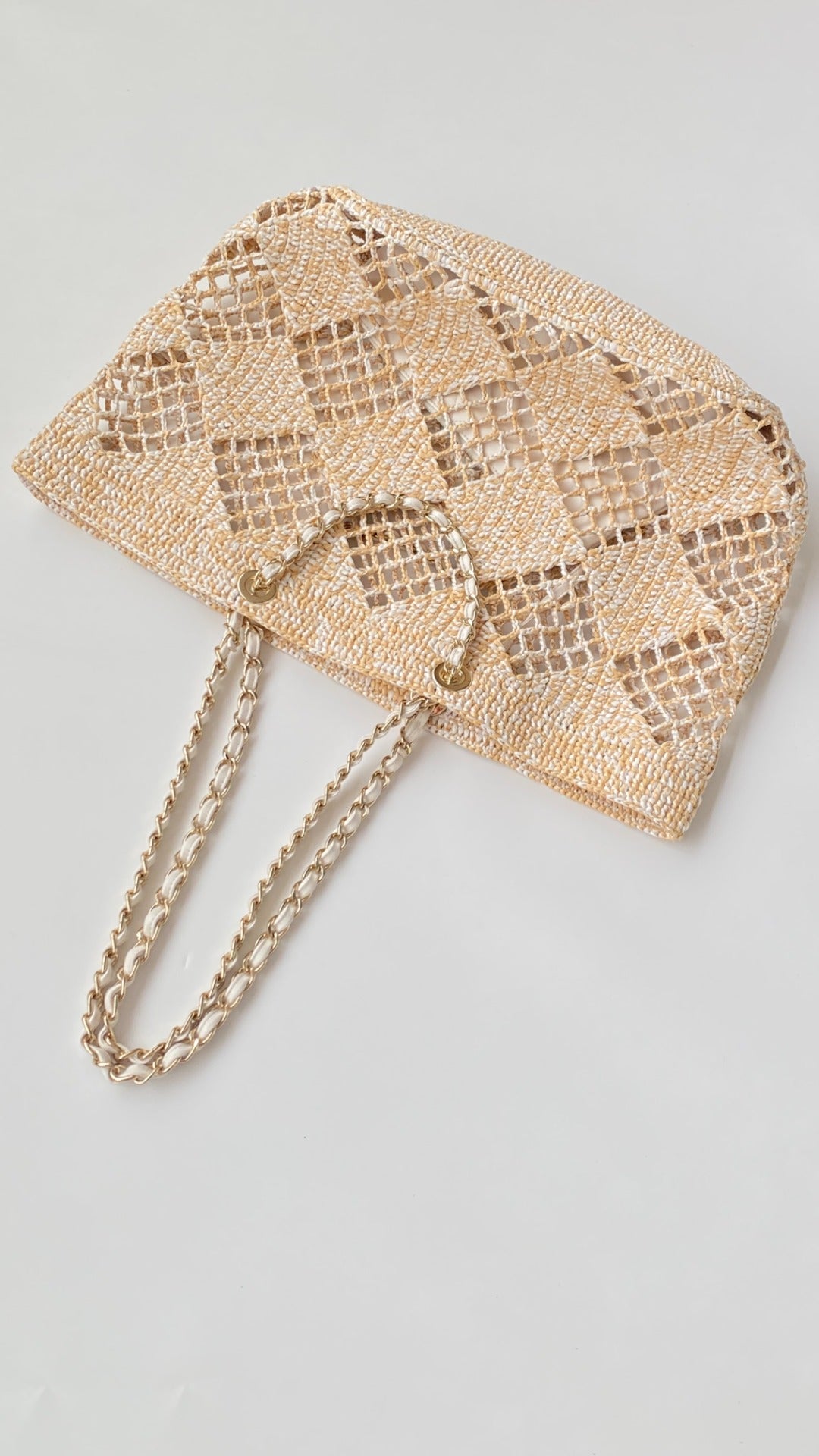 CC 2025 Beach Tote 52 Beige Raffia
