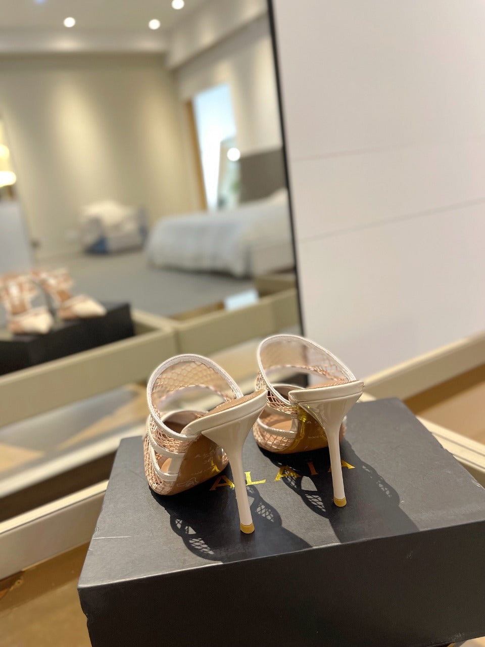 alaia mule 110 fishnet cream heart lambskin