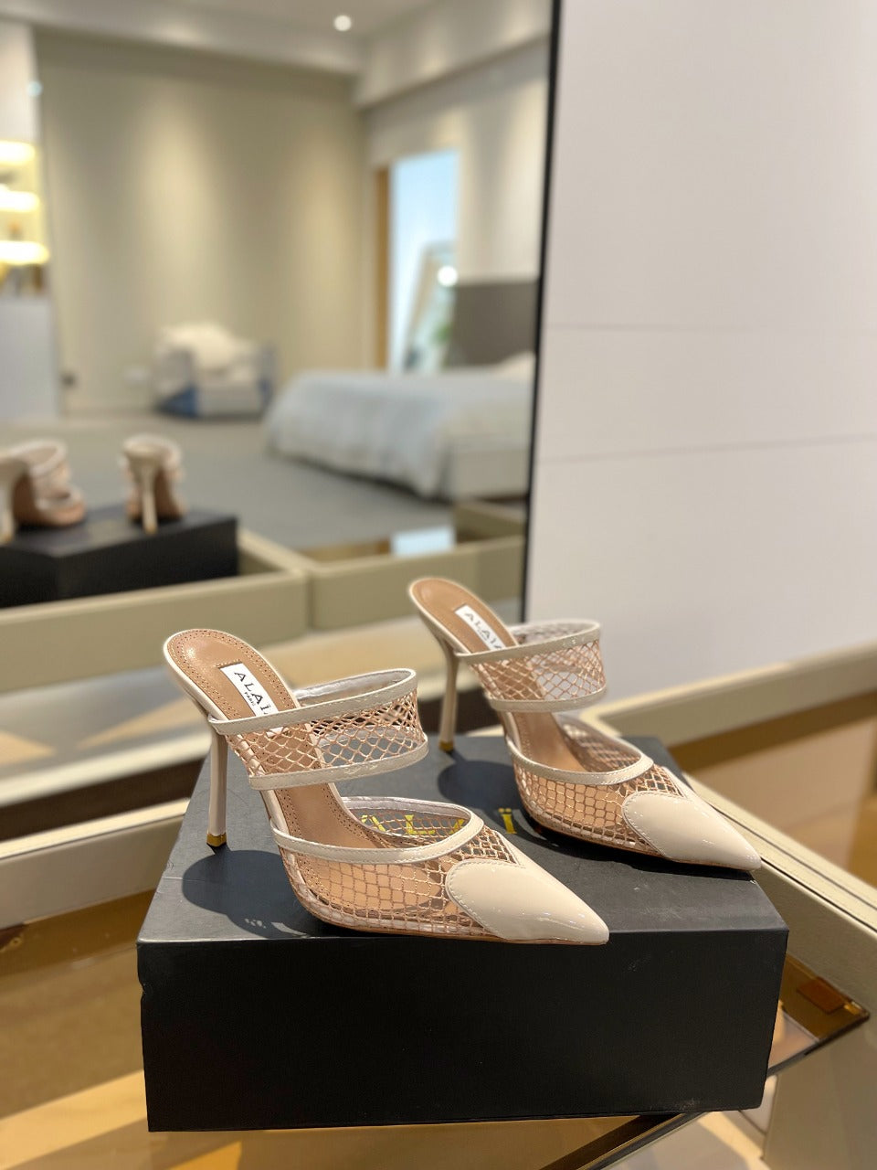 alaia mule 110 fishnet cream heart lambskin