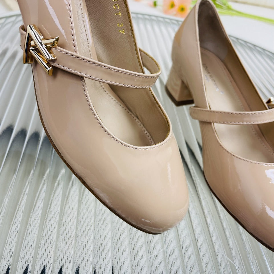 LV Medium-Heel 35mm Pumps Beige Lambskin